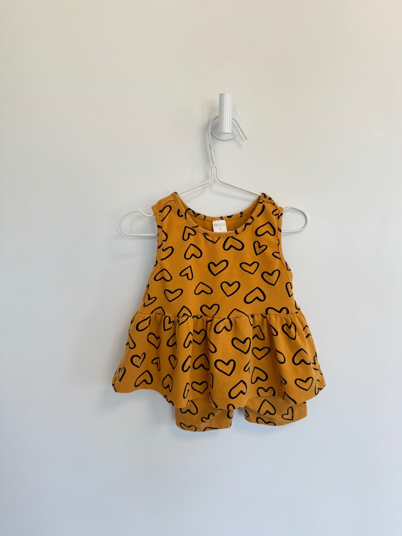 Petit Lem 2 pc set 2 years Yellow w/black hearts