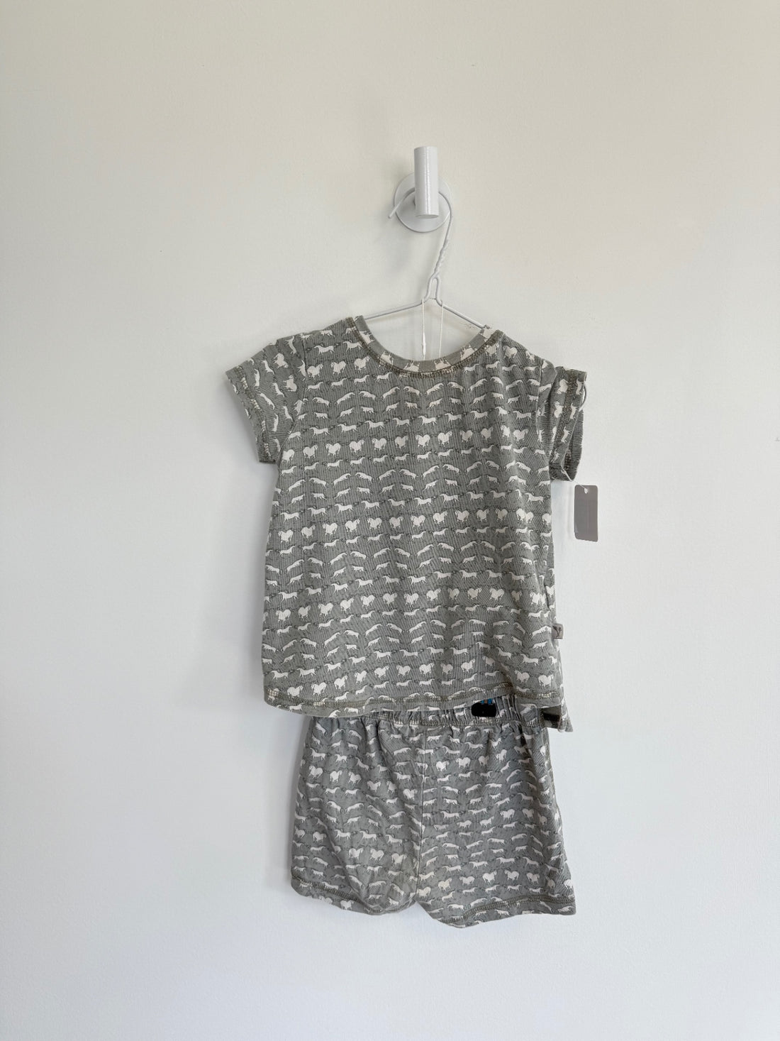 WHEAT 2 piece set 2 years Greay horse