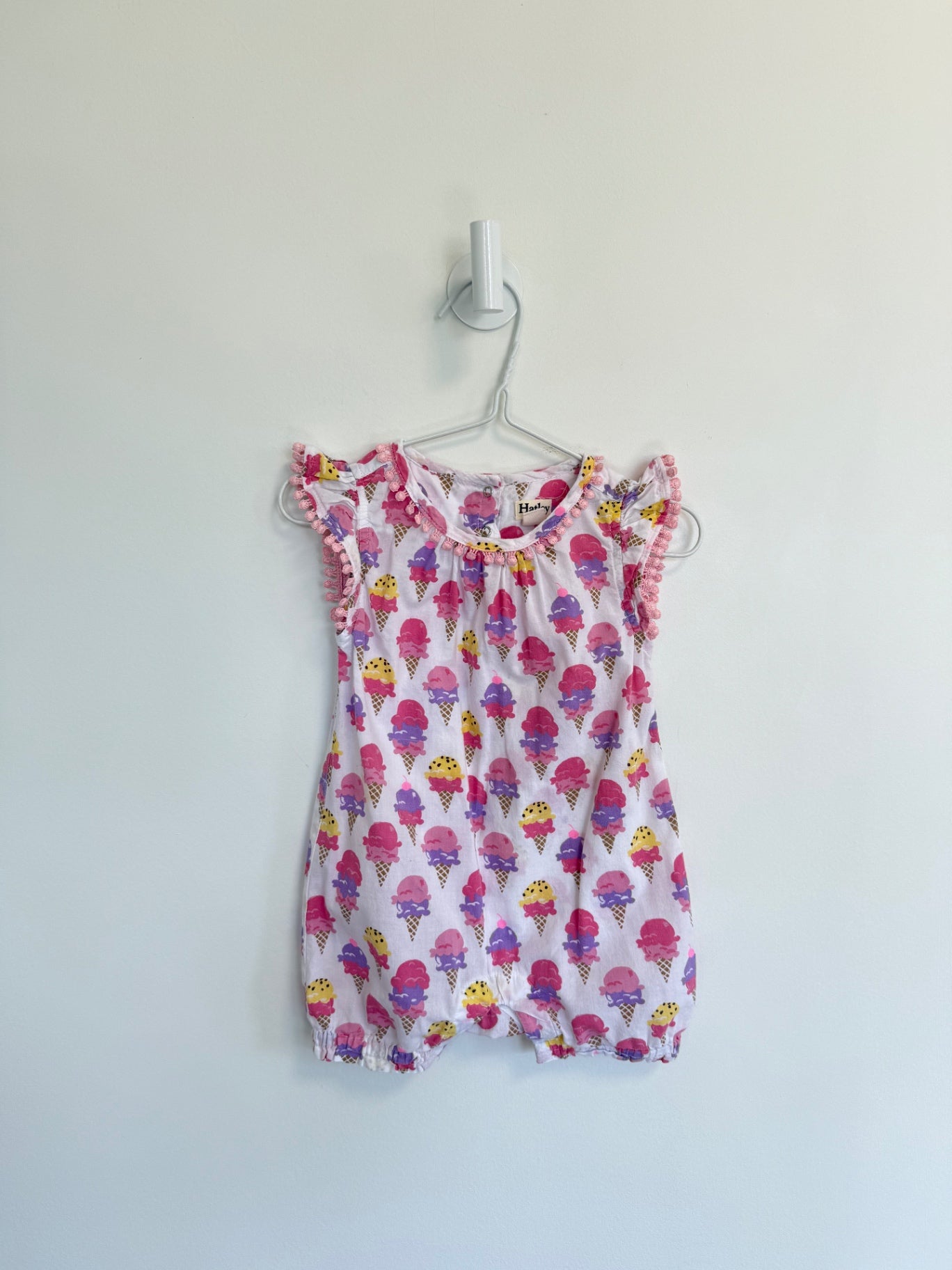 Hatley Romper 9-12 months pink popsicles
