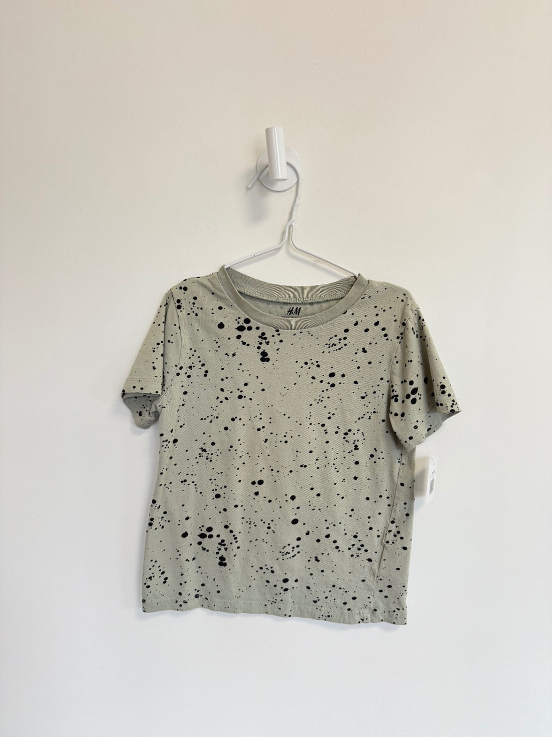 H&M T-Shirt 4-6 years Sage w/black speckles