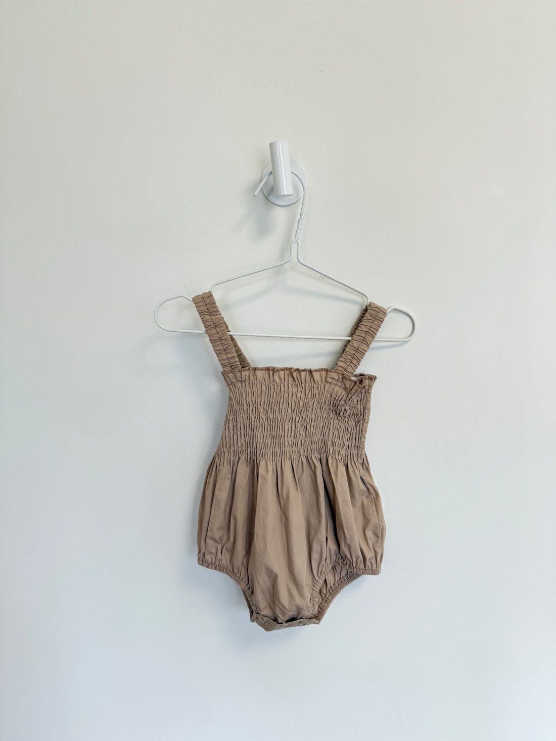 Unknown Romper 9-12 months Dark khaki