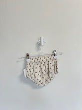 Quincy Mae Bloomers 3-6 months cream floral