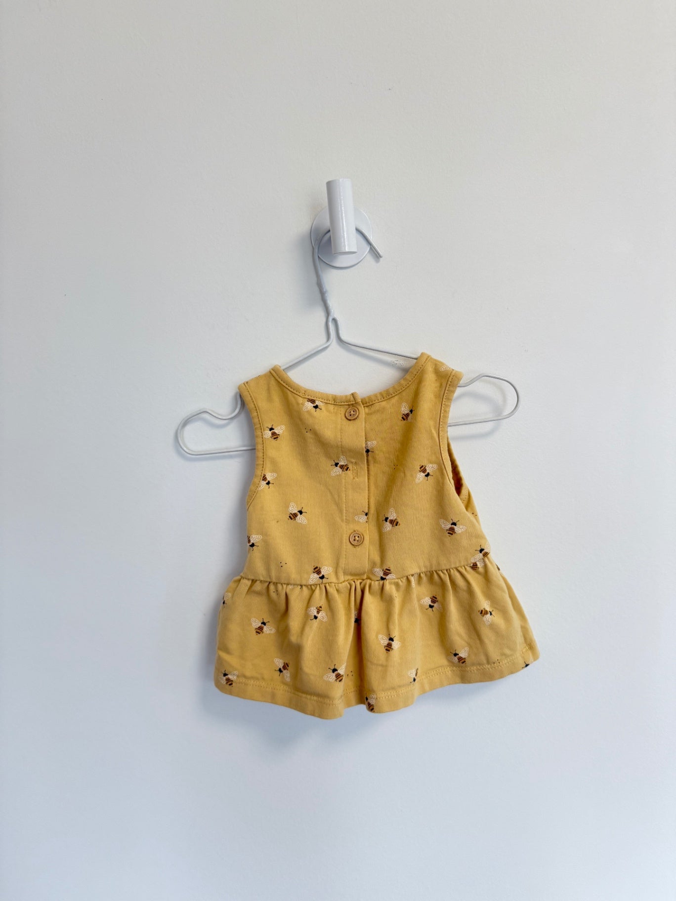 Petit Lem 2 pc set 9 months Yellow w/bees