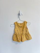 Petit Lem 2 pc set 9 months Yellow w/bees