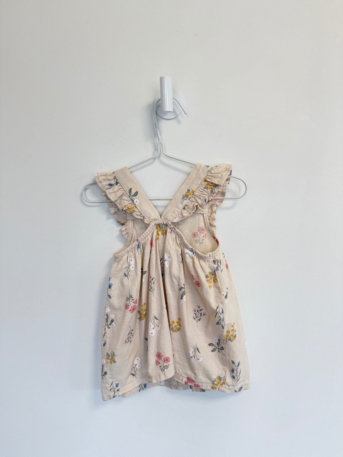 H&amp;M Dress 4-6 months cream floral