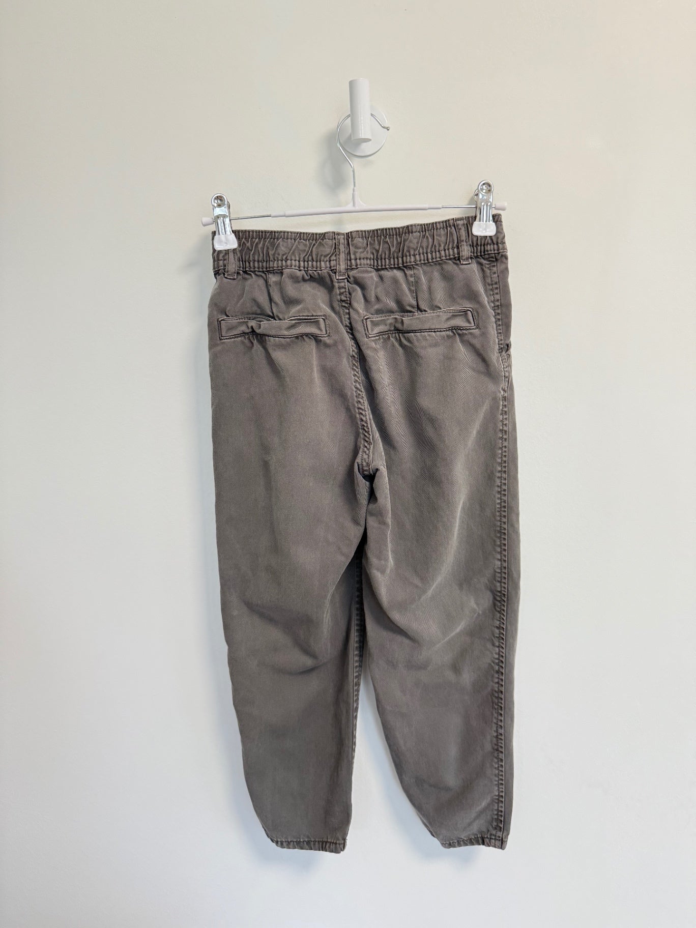 H&amp;M Pants 4- 5 years Grey