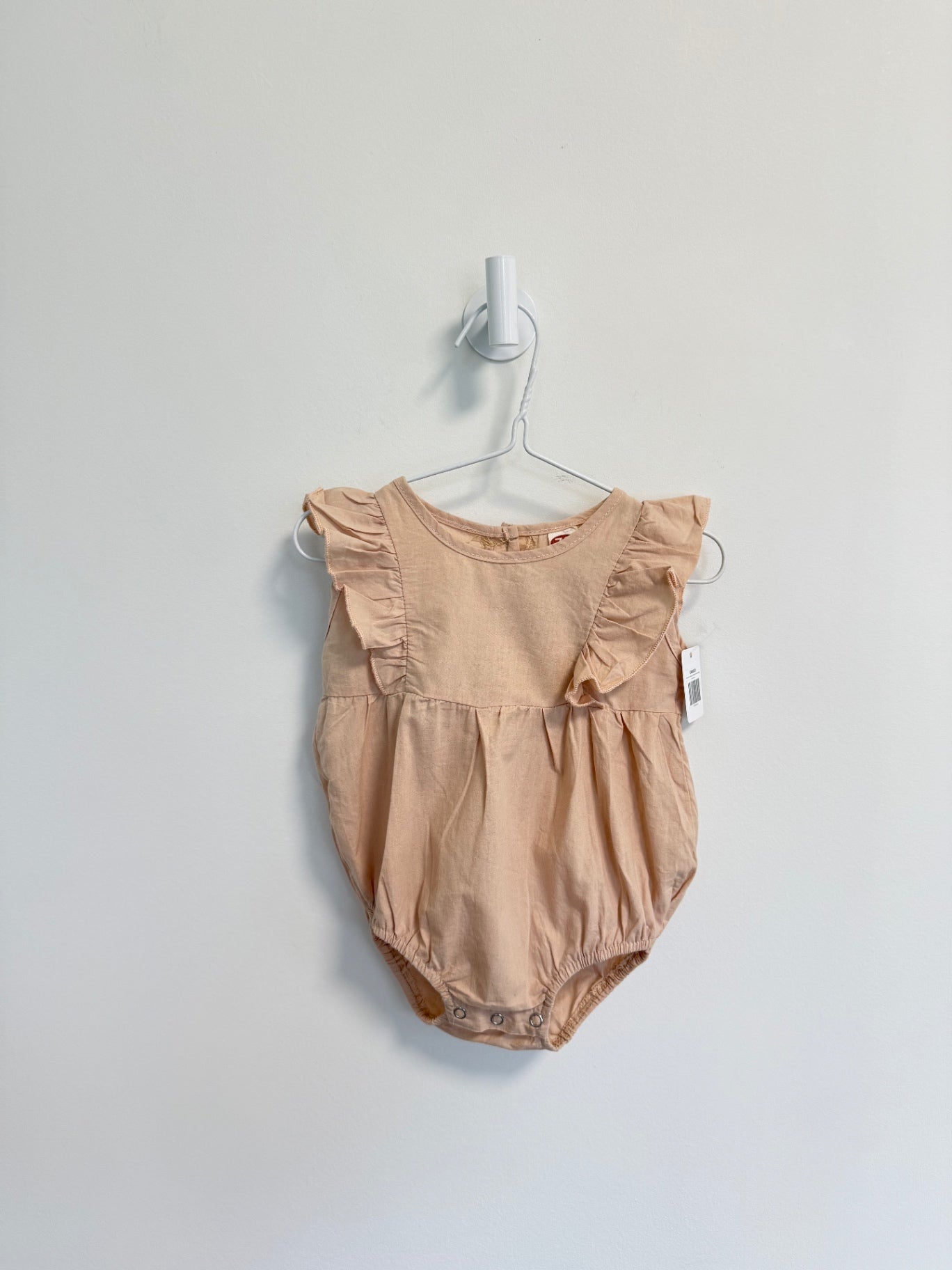Unknown Romper 6 months Beige