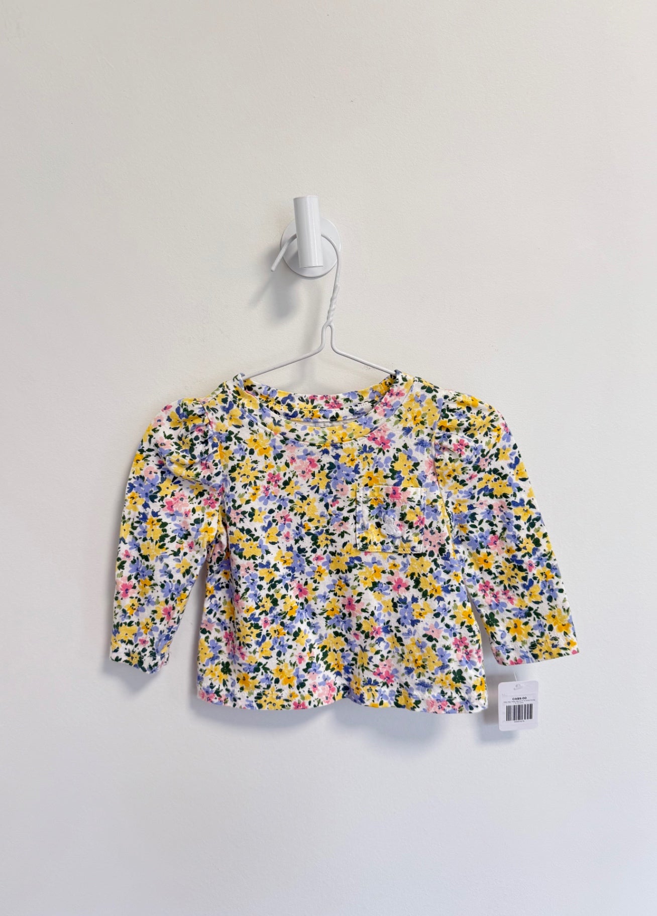 baby Gap top 6-12 moths Florals