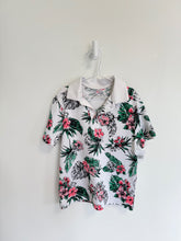 Under Armour Shirt Small White w/flowers