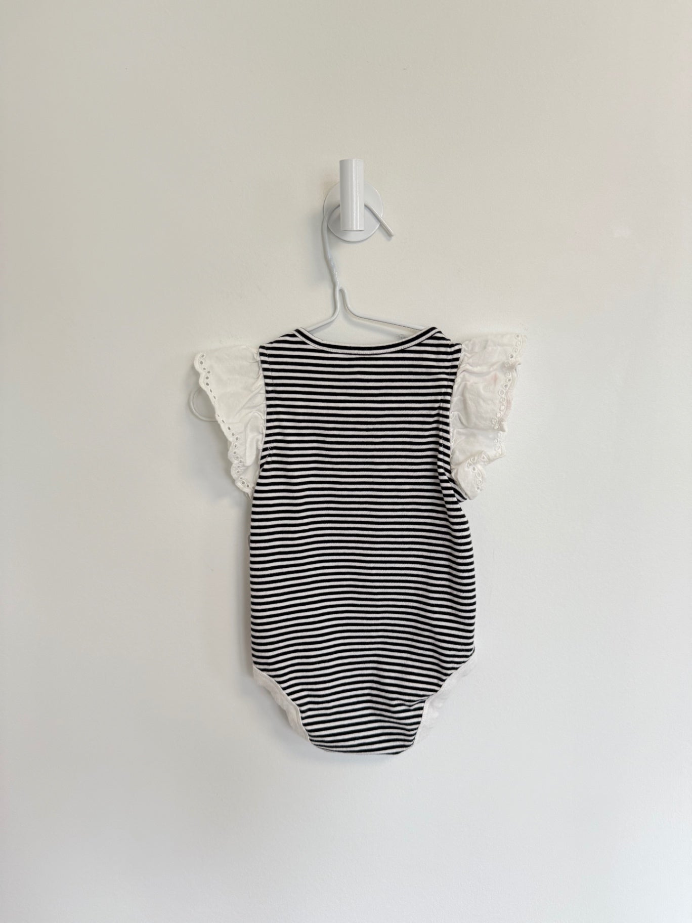 baby Gap Play Bundle Onesie 6-12 months Black/white stripe