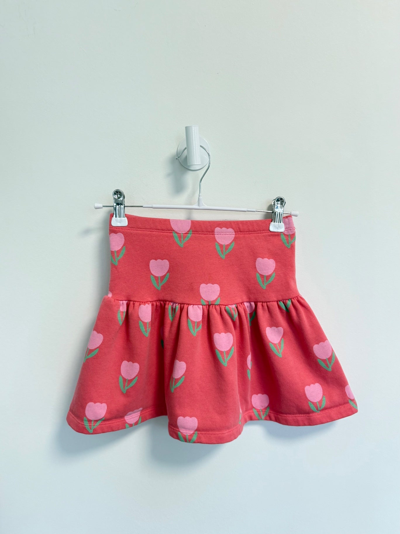 H&amp;M Skirt 4-6 years Coral tulips
