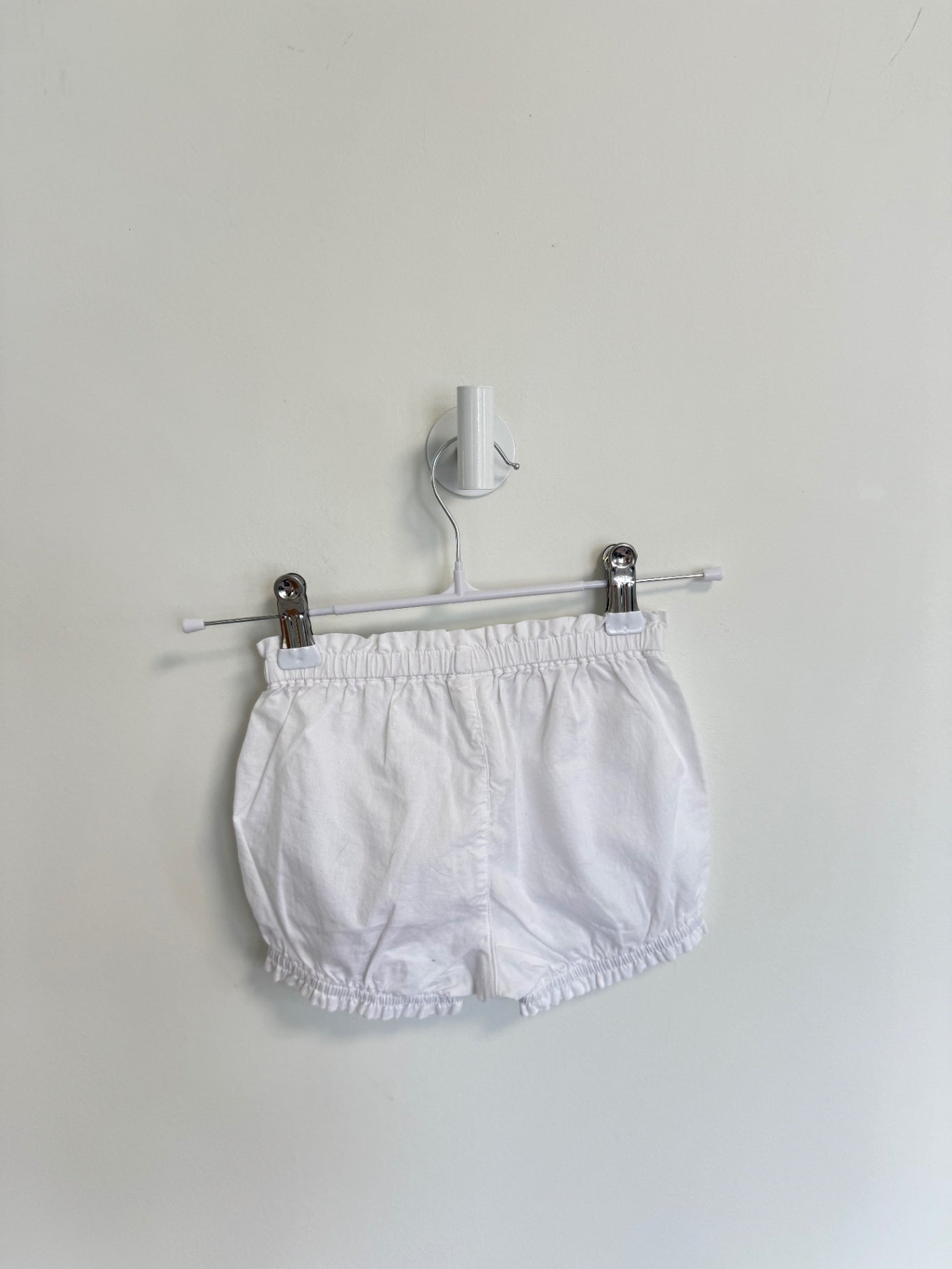 baby Gap Shorts 6-12 months White