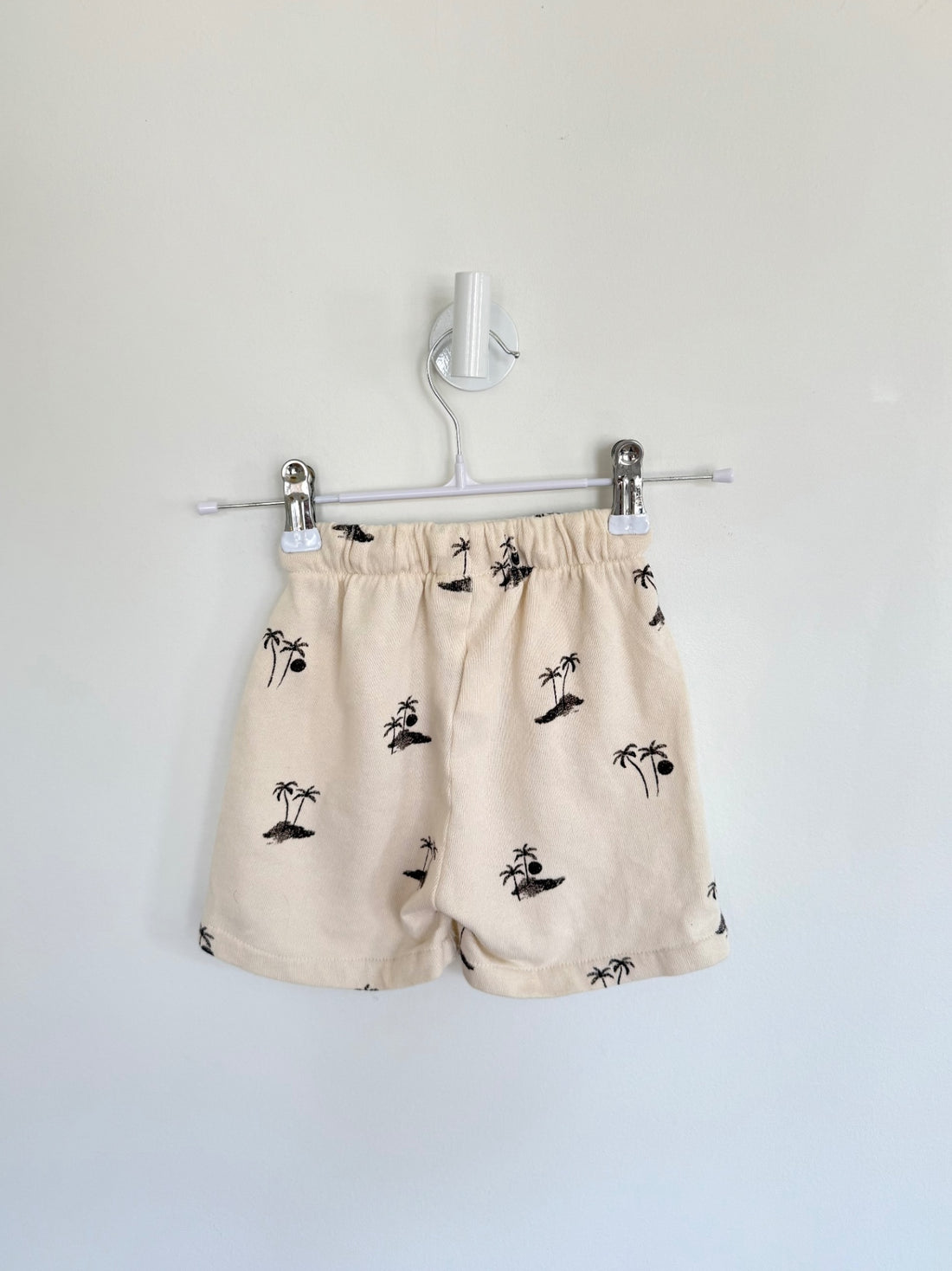 Zara Shorts 3 years Cream with palms
