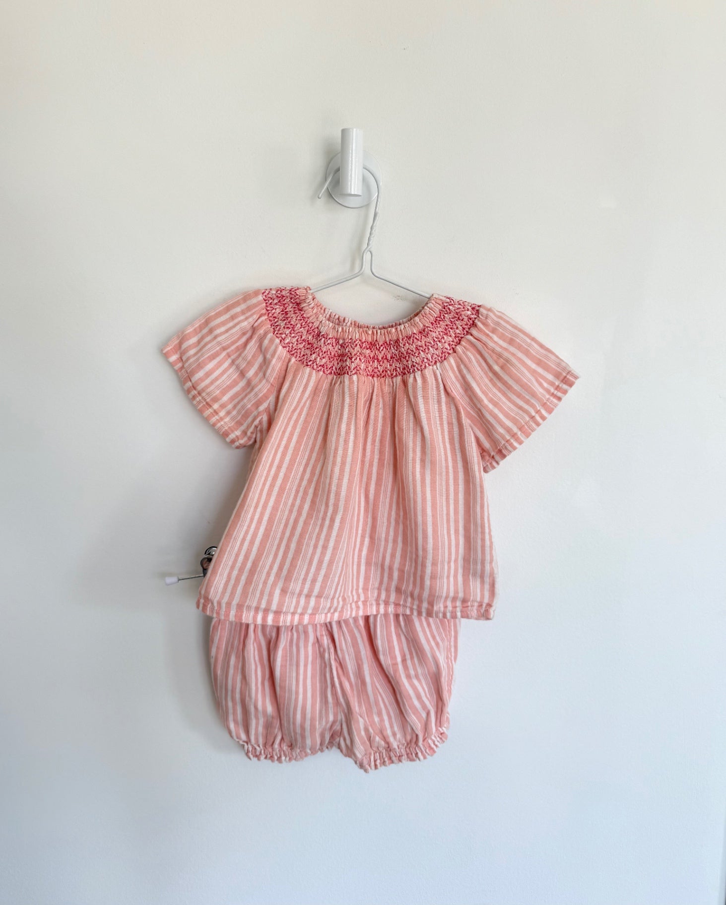 Tucker Tate 2 pc set 6 months Pink