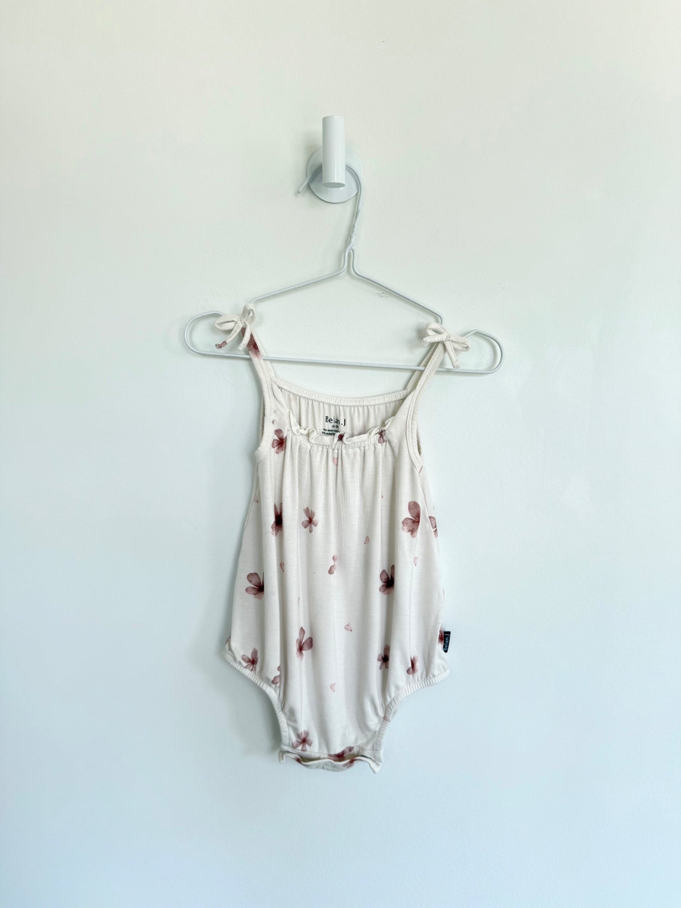 Belan.J Romper 18-24 months cream w/flowers