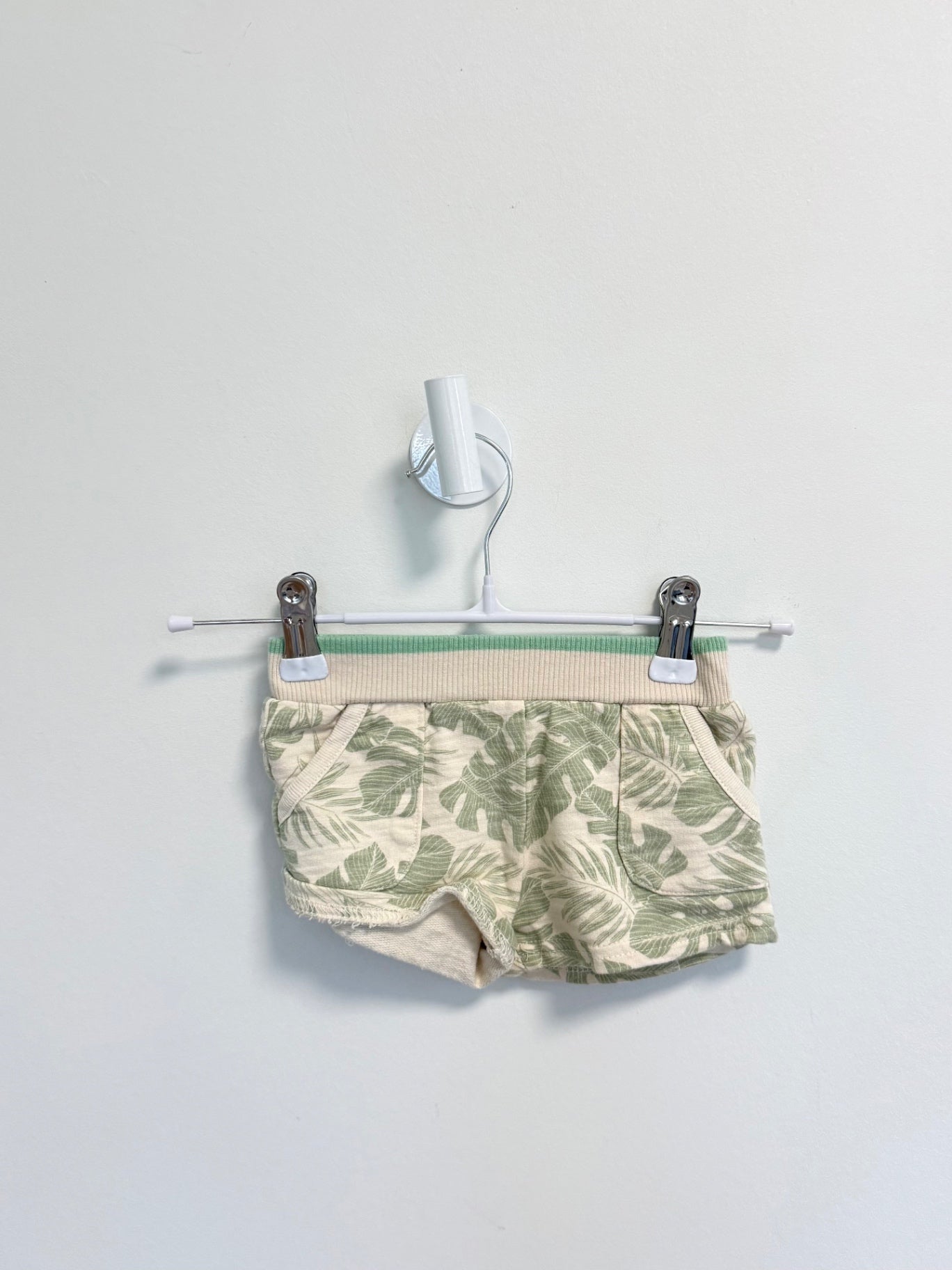 Rabbit + Bear 2 pc set 0-3 months Palm leaves