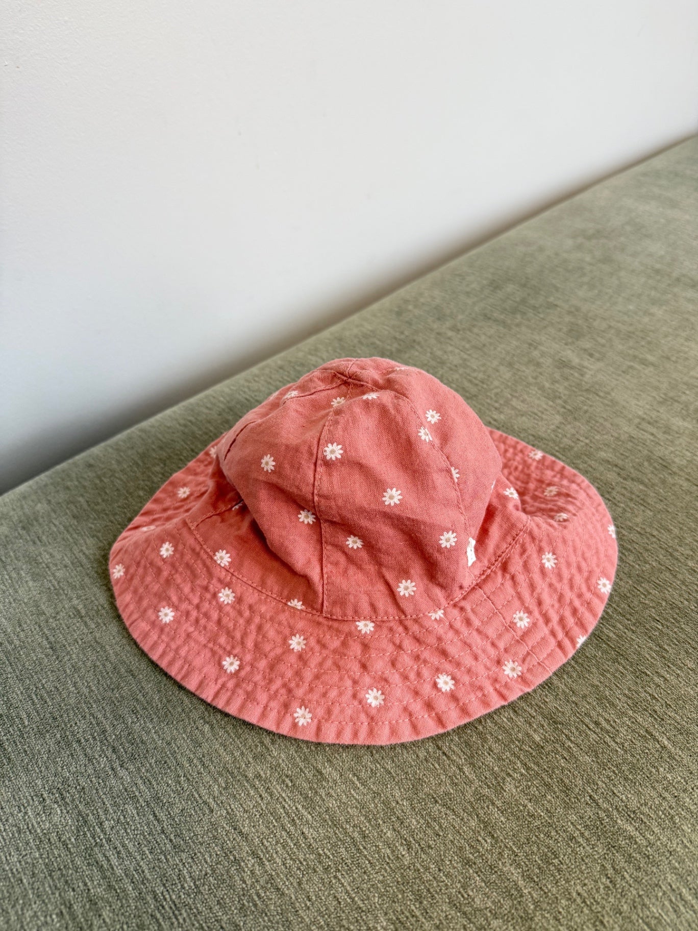 Firsts by Petit Lem Hat 0-6 months Pink w/flowers