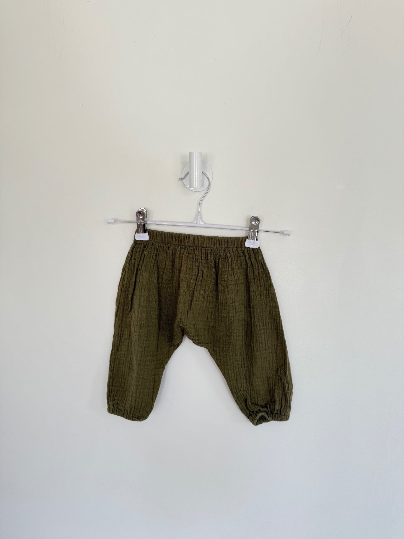 Dear Heart Pants 3-6 months Green